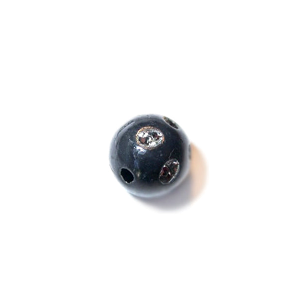 Black, round polyester bead