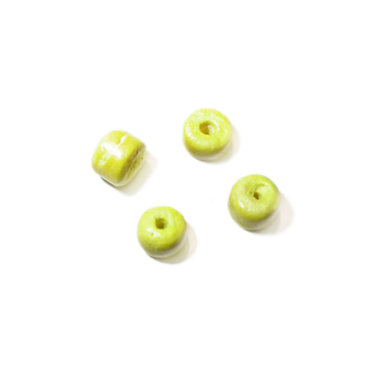 Small yellow cocos bead