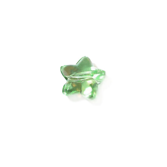 Green starform polyester bead