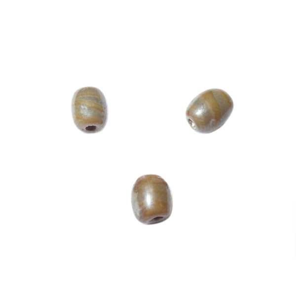 Brownbeige oval glass bead