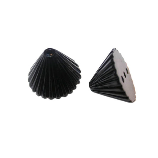 Black polyester pyramid bead