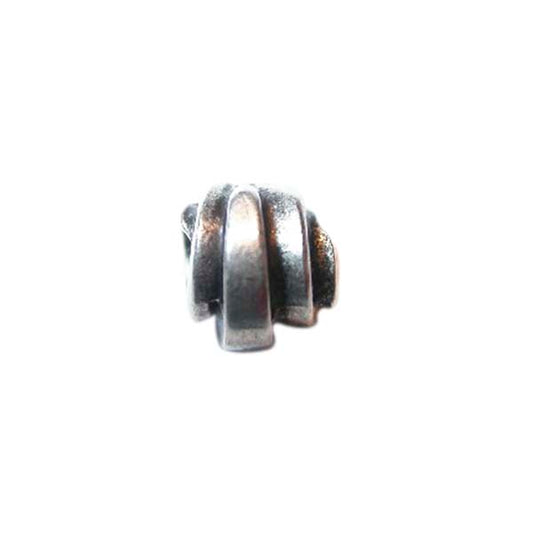 Metal bead with reliëf