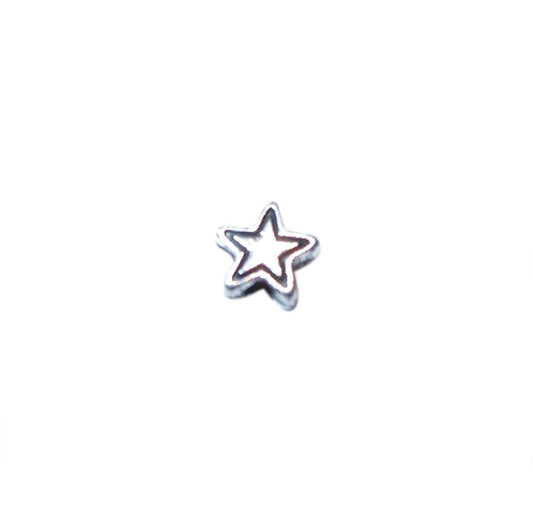 Silver colored bead with a star form