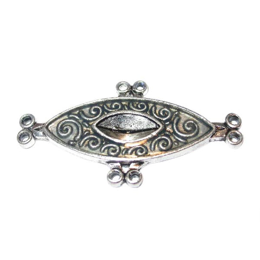 Metal pendant with decorations
