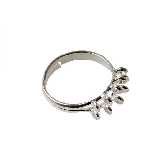 Silver colored ring with 10 eyes