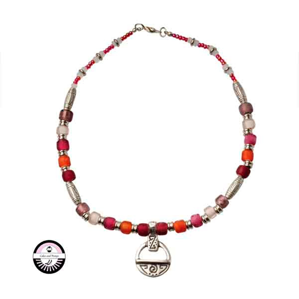 Necklace made with Metalcolored beads and red, pink and orange